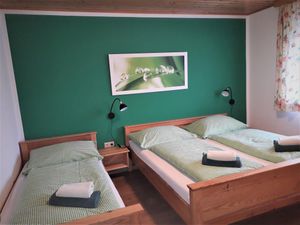 3 Bett Schlafzimmer mit Seeblick