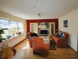 18026669-Ferienwohnung-6--300x225-3