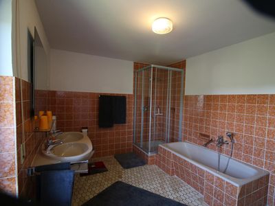 Badezimmer 1