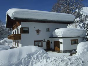 winter_haus_anita