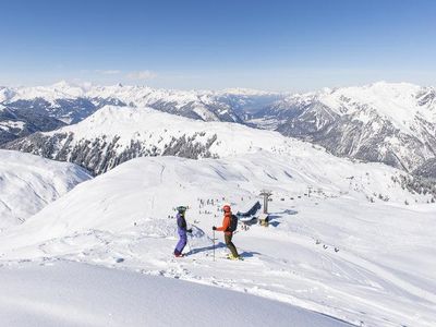 Blick auf das Skigebiet Sonnenkopf (c)  Alex Kaise