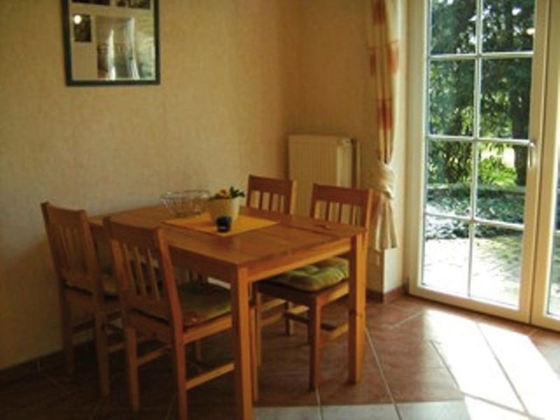 23282797-Ferienwohnung-4--800x600-2