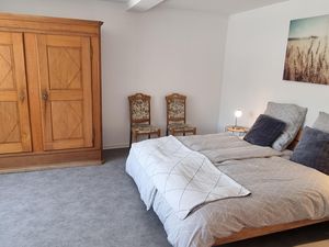 23704090-Ferienwohnung-4--300x225-0