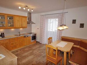 23709152-Ferienwohnung-6--300x225-2