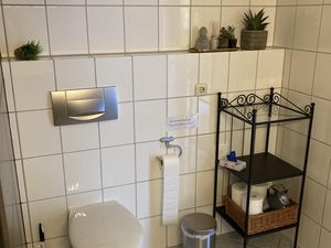 23781752-Ferienwohnung-2--300x225-3