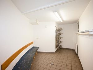 23782665-Ferienwohnung-6--300x225-5