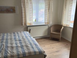 23782752-Ferienwohnung-7--300x225-4