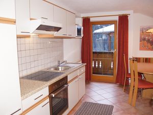 23810345-Ferienwohnung-2--300x225-4