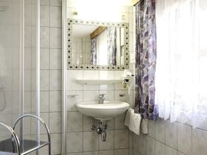 23810351-Ferienwohnung-4--300x225-5