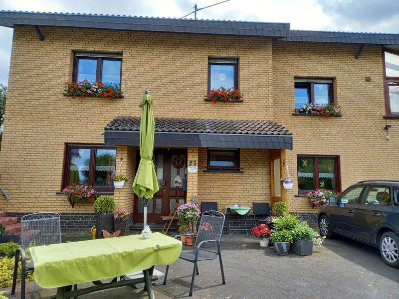 3794324-Ferienwohnung-6--800x600-0