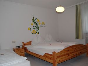 23828840-Ferienwohnung-4--300x225-4