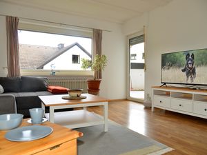 23783518-Ferienwohnung-4--300x225-5