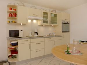 23837532-Ferienwohnung-2--300x225-5