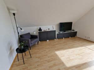 Blick ins Wohnzimmer 2