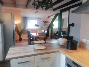 23875645-Ferienwohnung-4--300x225-3