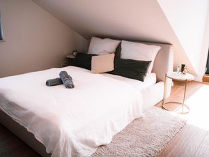 23892507-Ferienwohnung-5--300x225-5