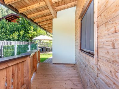 Balkon Wohnung Steinplatte zum Garten