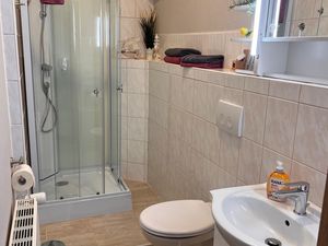 23822356-Ferienwohnung-4--300x225-5