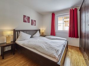 23898278-Ferienwohnung-8--300x225-3