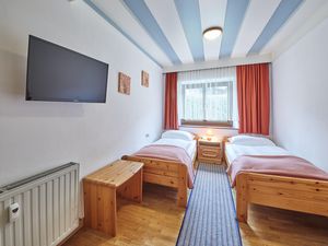 23898295-Ferienwohnung-5--300x225-2