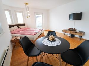 19257194-Ferienwohnung-8--300x225-5