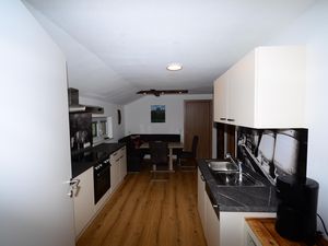 23909191-Ferienwohnung-4--300x225-2