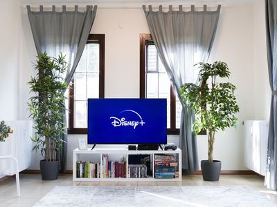 50" Fernseher mit allen Kanälen und Disney+