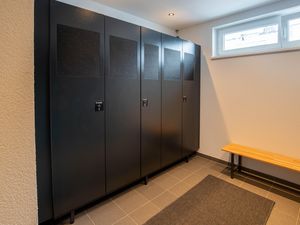 23810339-Ferienwohnung-9--300x225-3