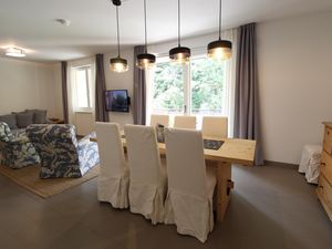 23912723-Ferienwohnung-6--300x225-1