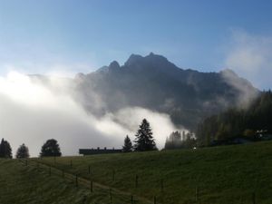 02 Blick auf den Loferer Steinberg im Sommer