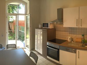 23948489-Ferienwohnung-5--300x225-2