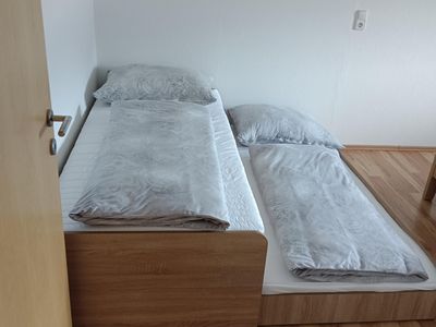 ausziehbares Kojenbett im Schlafzimmer