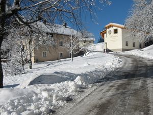 Gebäudeansicht Winter