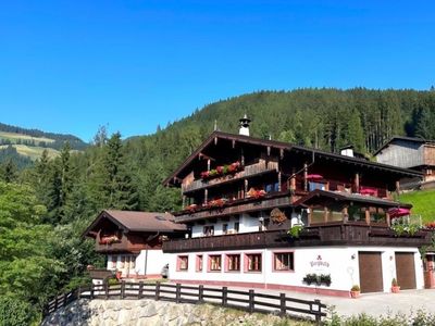 Bergwald Appartements Alpbach Familie Moser