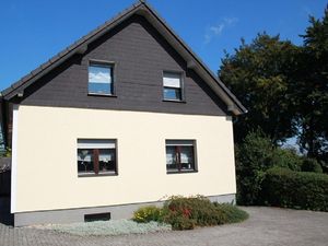 23968707-Ferienwohnung-7--300x225-0