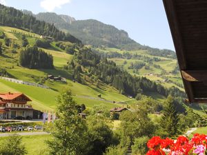 Balkon Ferienwohnung Ahorn Nachmittagsonne