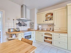 23457865-Ferienwohnung-7--300x225-3