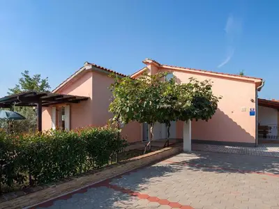 Ferienwohnung für 5 Personen (62 m²) in Cancini 9/10