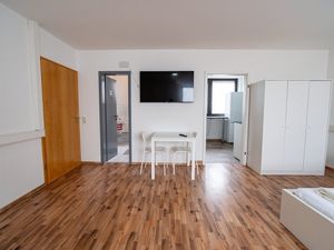 23952435-Ferienwohnung-3--300x225-4