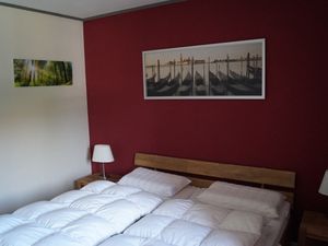 23375639-Ferienwohnung-4--300x225-5