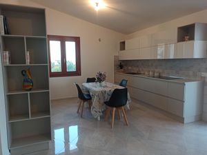 23350765-Ferienwohnung-6--300x225-5