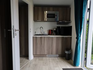 23972649-Ferienwohnung-2--300x225-4