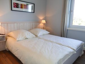 22247057-Ferienwohnung-5--300x225-4