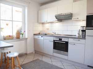 23433692-Ferienwohnung-6--300x225-4