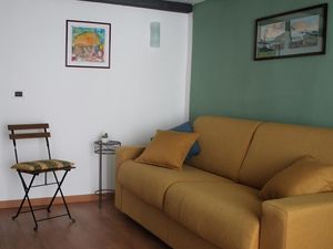 22444029-Ferienwohnung-2--300x225-4