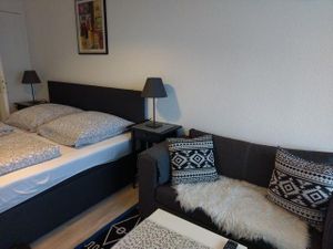 22423825-Ferienwohnung-3--300x225-0