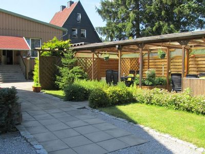 Garten mit Terrasse