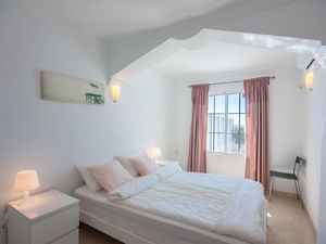 23312630-Ferienwohnung-6--300x225-2