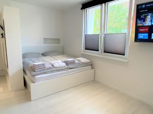 23457356-Ferienwohnung-3--300x225-3