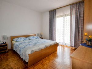 22945423-Ferienwohnung-4--300x225-2